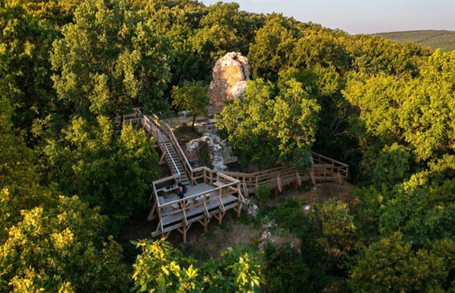 Látnivalók - Kereki vár