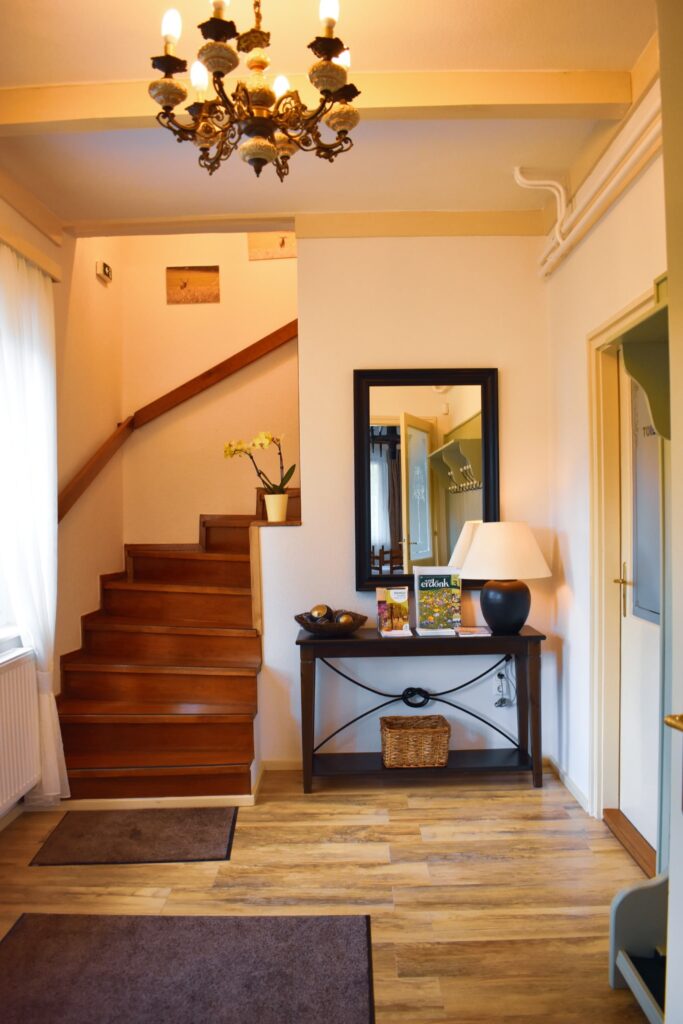 Csiszárhegyi Vadászház Karád - lépcsőház